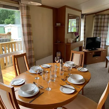 Devine Staycations At 38 Riverside Hawick Exterior photo