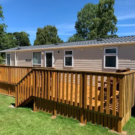 Devine Staycations At 38 Riverside Hawick Exterior photo