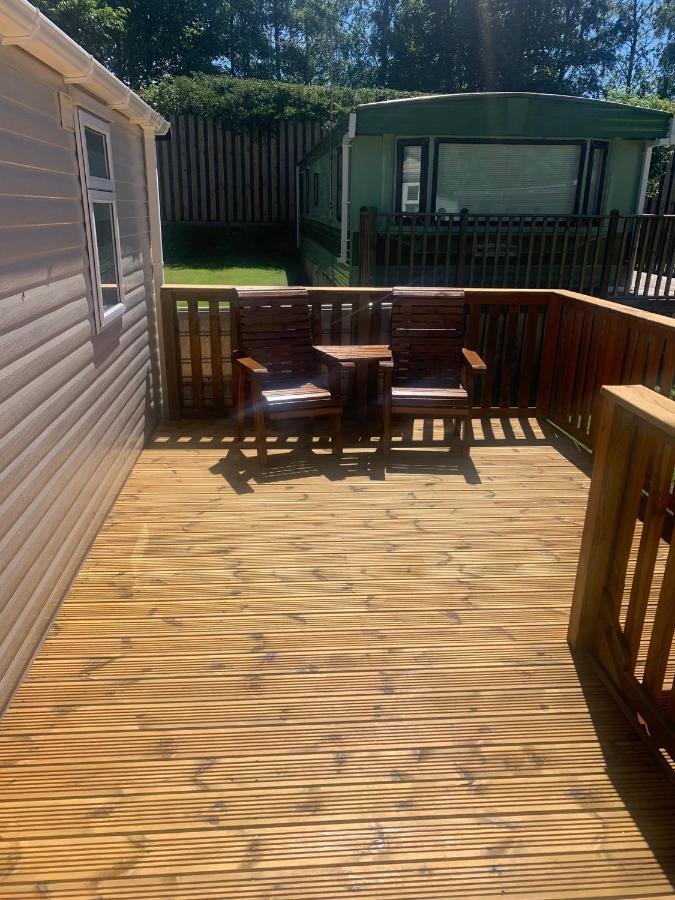 Devine Staycations At 38 Riverside Chalet Hawick
